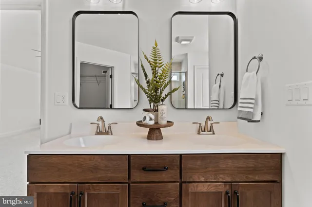 $679,900 | 6620 Painted Sky Drive, Harrisburg, PA 17111