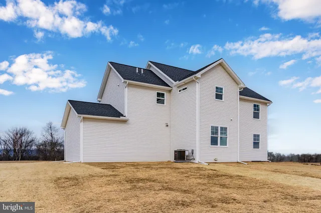 $679,900 | 6620 Painted Sky Drive, Harrisburg, PA 17111