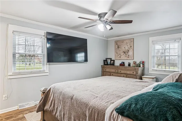 $400,000 | 21121 South Cleveland Avenue, Belton, MO 64012