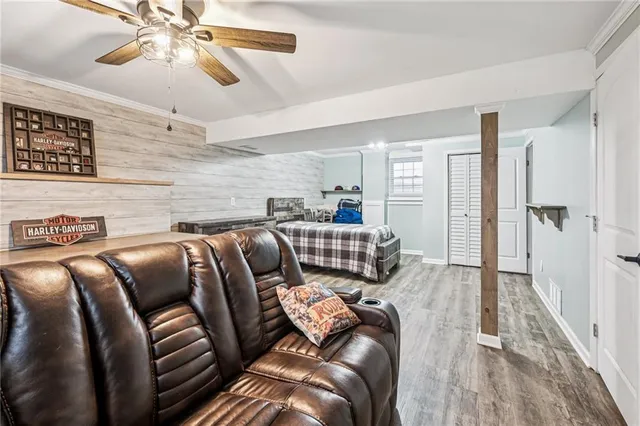 $400,000 | 21121 South Cleveland Avenue, Belton, MO 64012