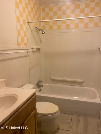 $80,000 | 704 Woodland Court, Hattiesburg, MS 39401