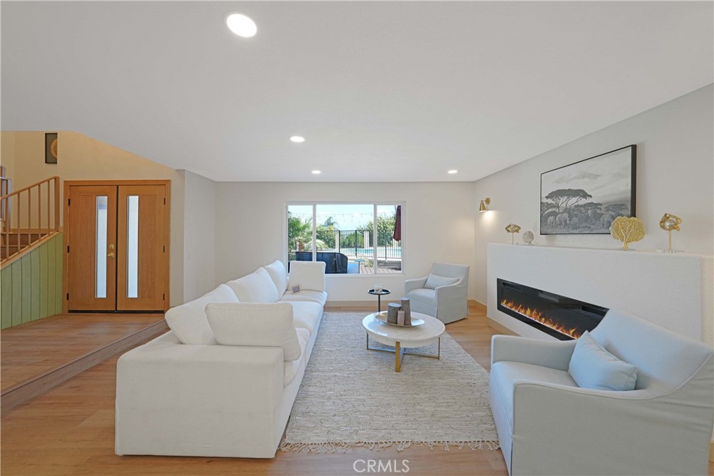 20512 Starshine Road Walnut, CA 91789 - Photo 22 of 63 Living Room