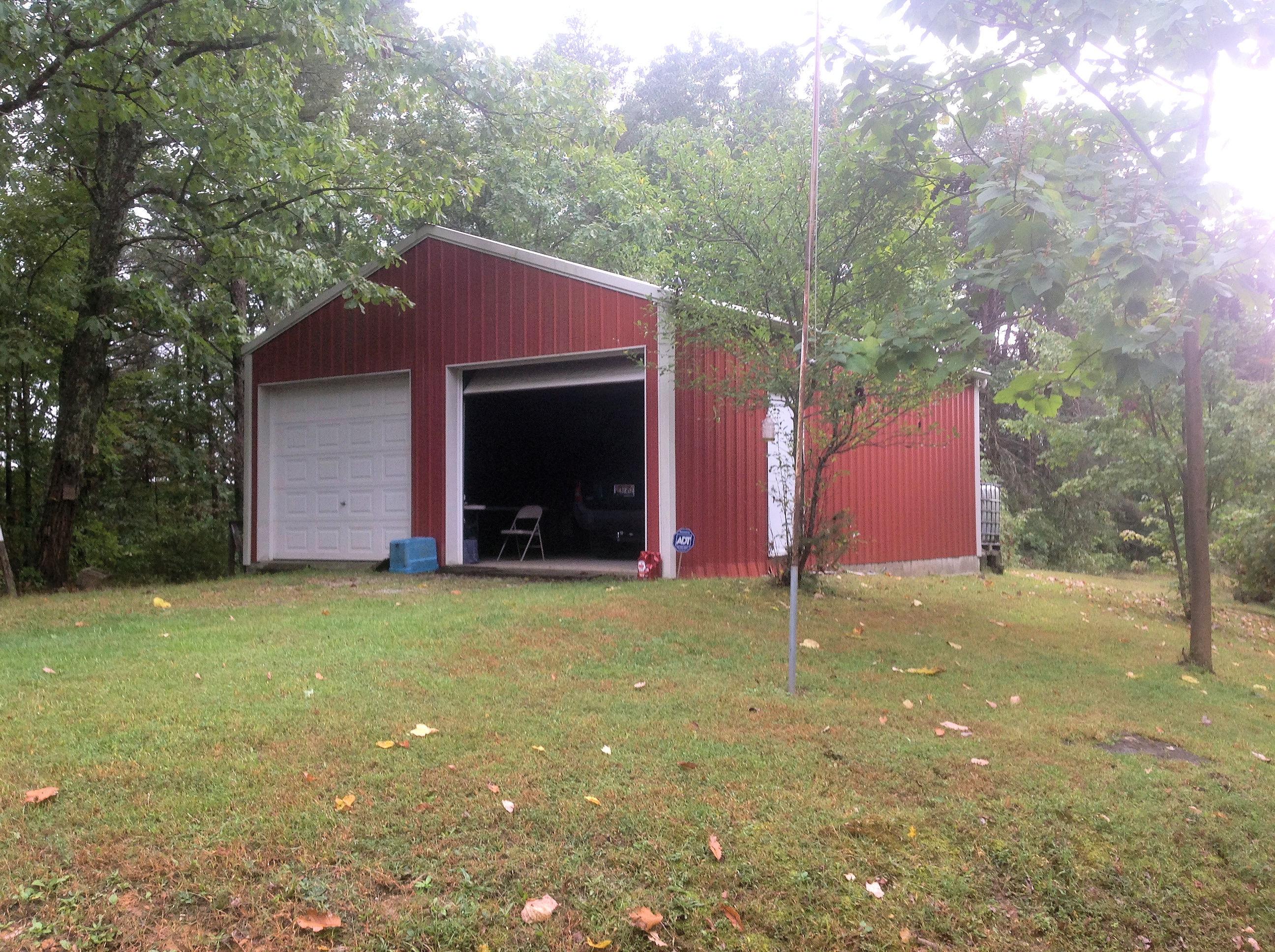 581 Taylor Road Pikeville, TN 37367 - Photo 31 of 37 TWO CAR GARAGE VIEW 3