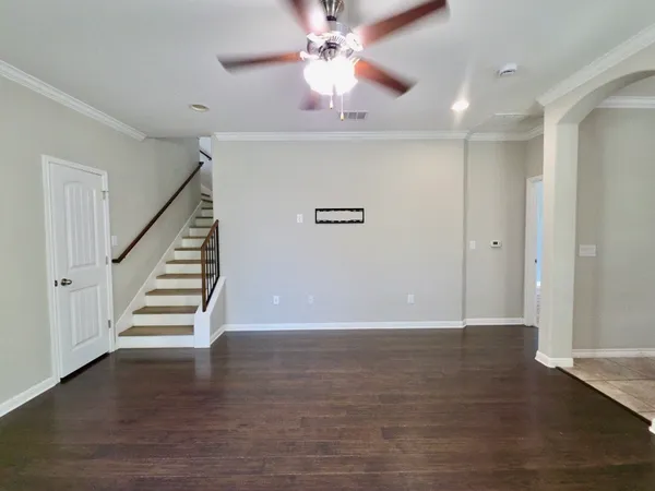 $2,150 | 13400 Briarwick Drive, Unit 2603, Austin, TX 78729