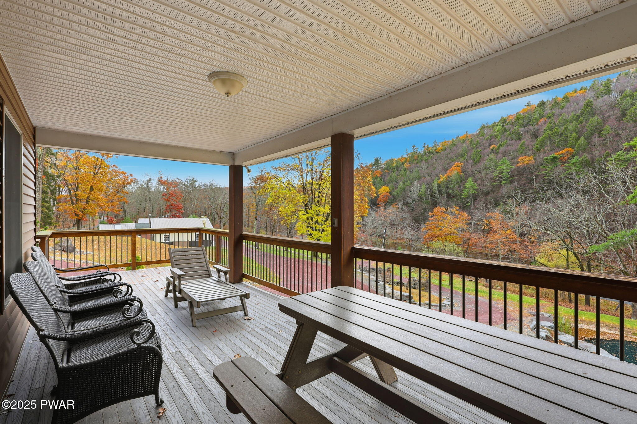 511 Towpath Road Hawley, PA 18428 - Photo 14 of 71