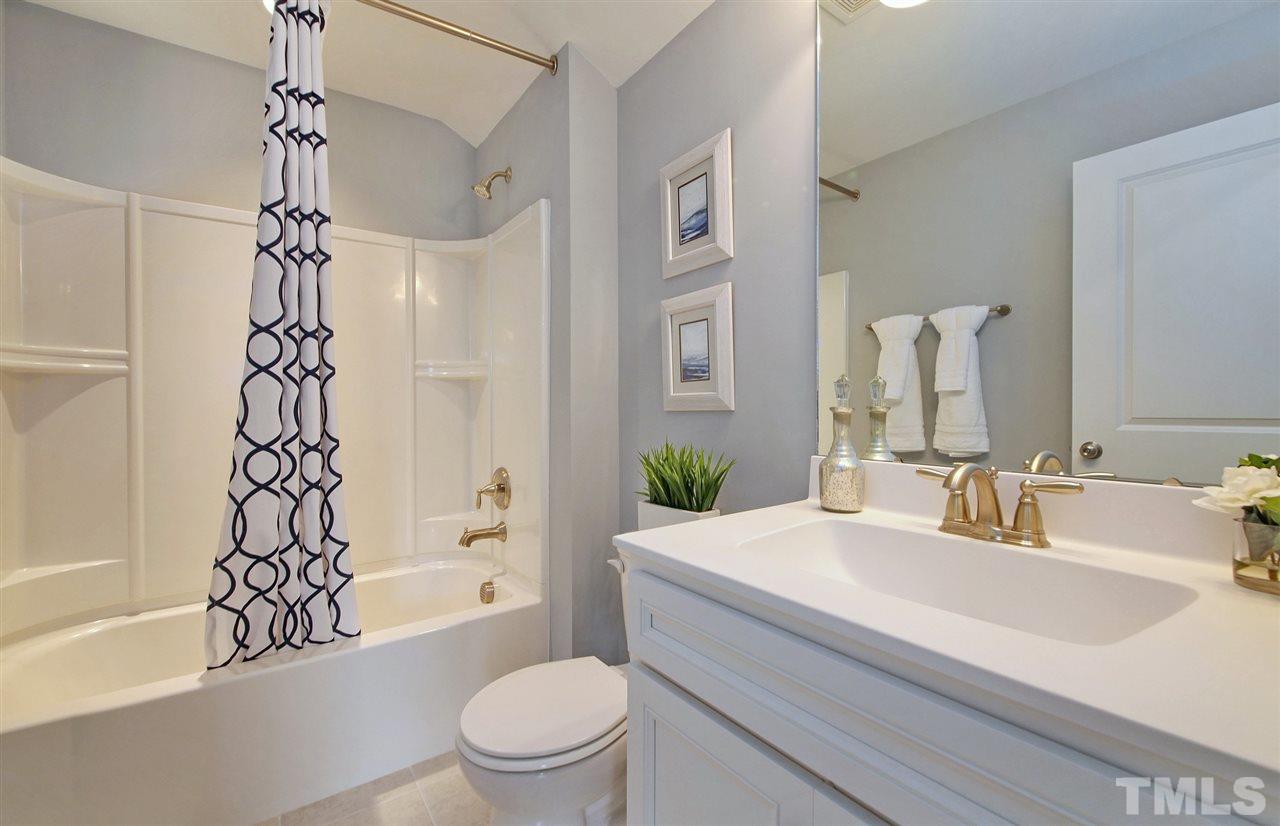 3516 Strawberry Patch Row Raleigh, NC 27604 - Photo 7 of 8