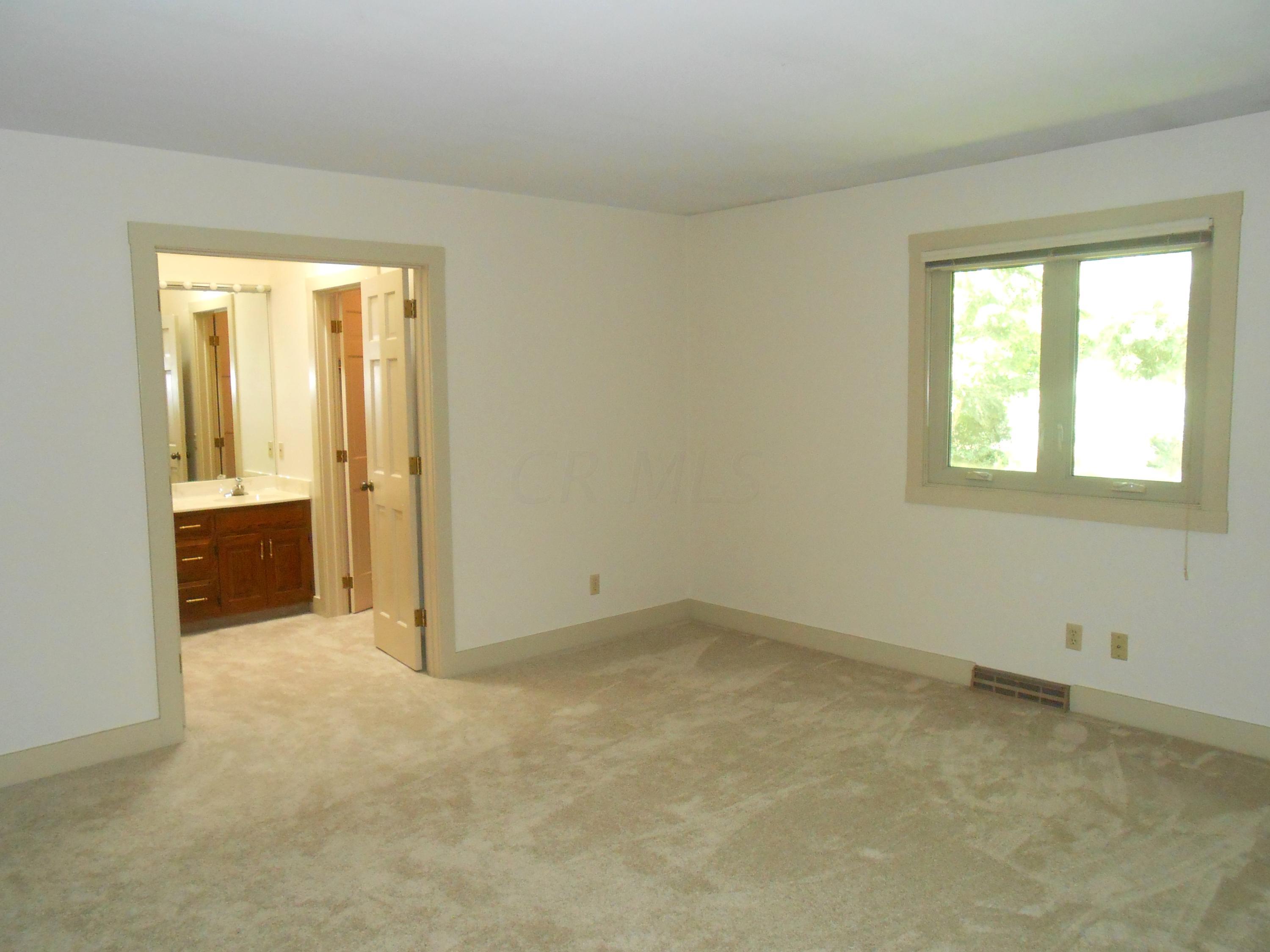 7580 Norham Road Columbus, OH 43235 - Photo 20 of 26 Gallery Image 20