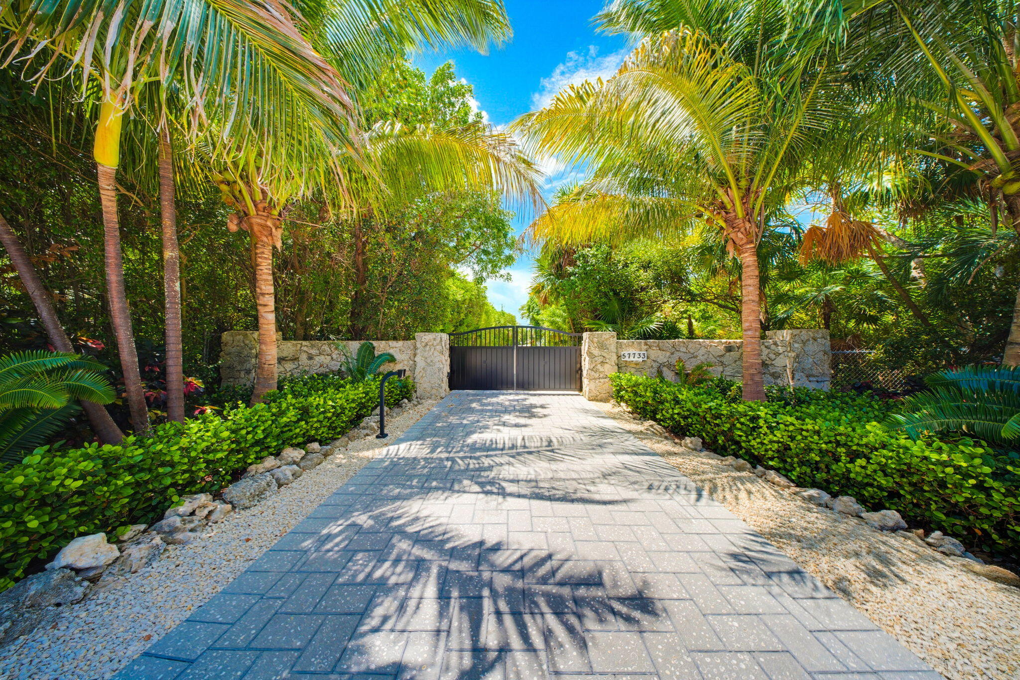 57733 Morton Street Marathon, FL 33050 - Photo 10 of 247 Gate Entrance