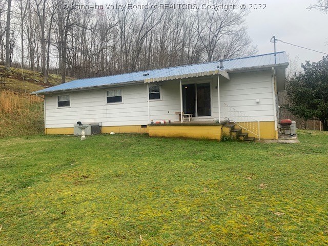204 Tango Road Sumerco, WV 25567 - Photo 1 of 9 Gallery Image 1