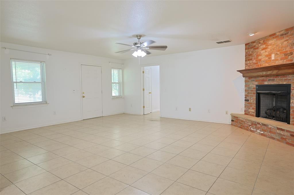 2550 West Lucas Road Lucas, TX 75002 - Photo 6 of 25