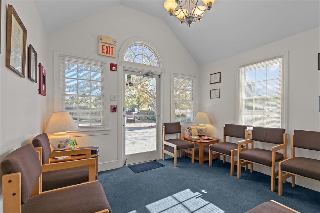 74 Valley Middletown Ri 02842 Middletown, RI 02842 - Photo 5 of 42