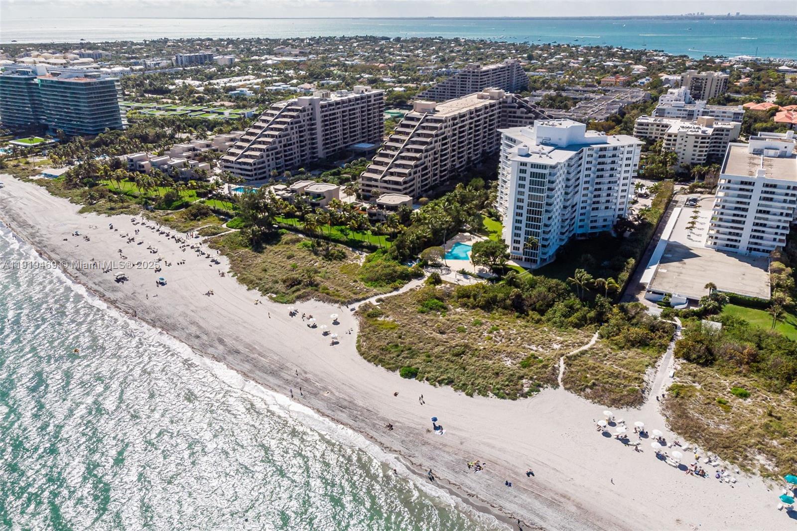 200 Ocean Ln Drive, Unit 407GR09 Key Biscayne, FL 33149 - Photo 55 of 56 a city view