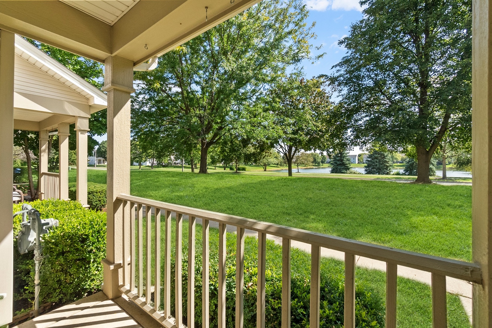 1565 Azalea Circle Romeoville, IL 60446 - Photo 23 of 30 a view of a garden from a balcony