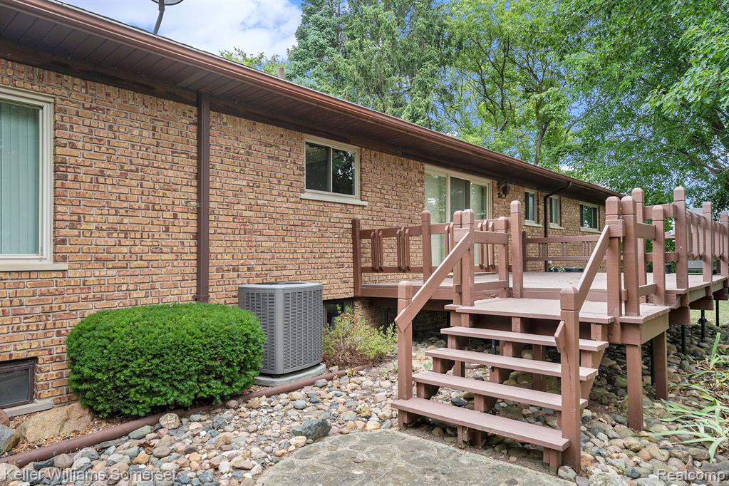 22150 31 Mile Road Ray, MI 48096 - Photo 15 of 51