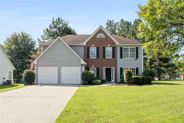 $2,400 | 6115 Riveroak Terrace, Atlanta, GA 30349