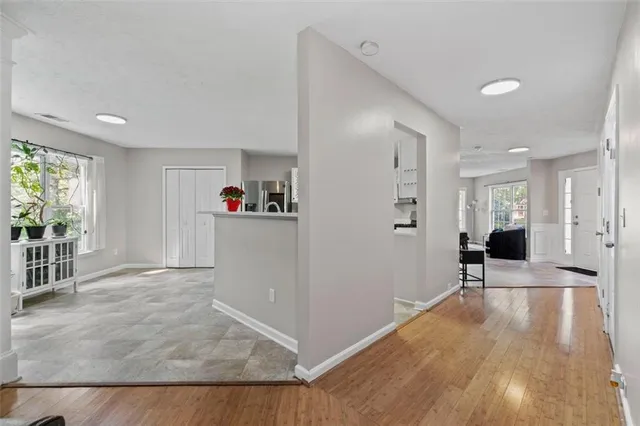 $2,400 | 6115 Riveroak Terrace, Atlanta, GA 30349