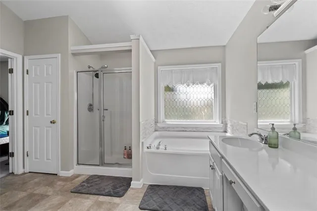 $2,400 | 6115 Riveroak Terrace, Atlanta, GA 30349