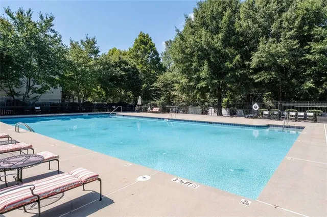 $2,400 | 6115 Riveroak Terrace, Atlanta, GA 30349