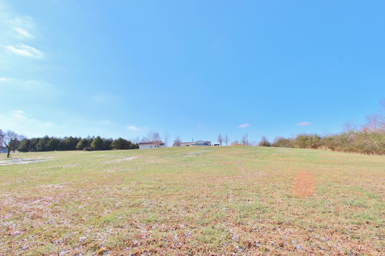 6830 Beasleys Bend Road Lebanon, TN 37087 - Photo 26 of 30 a view of an ocean and beach