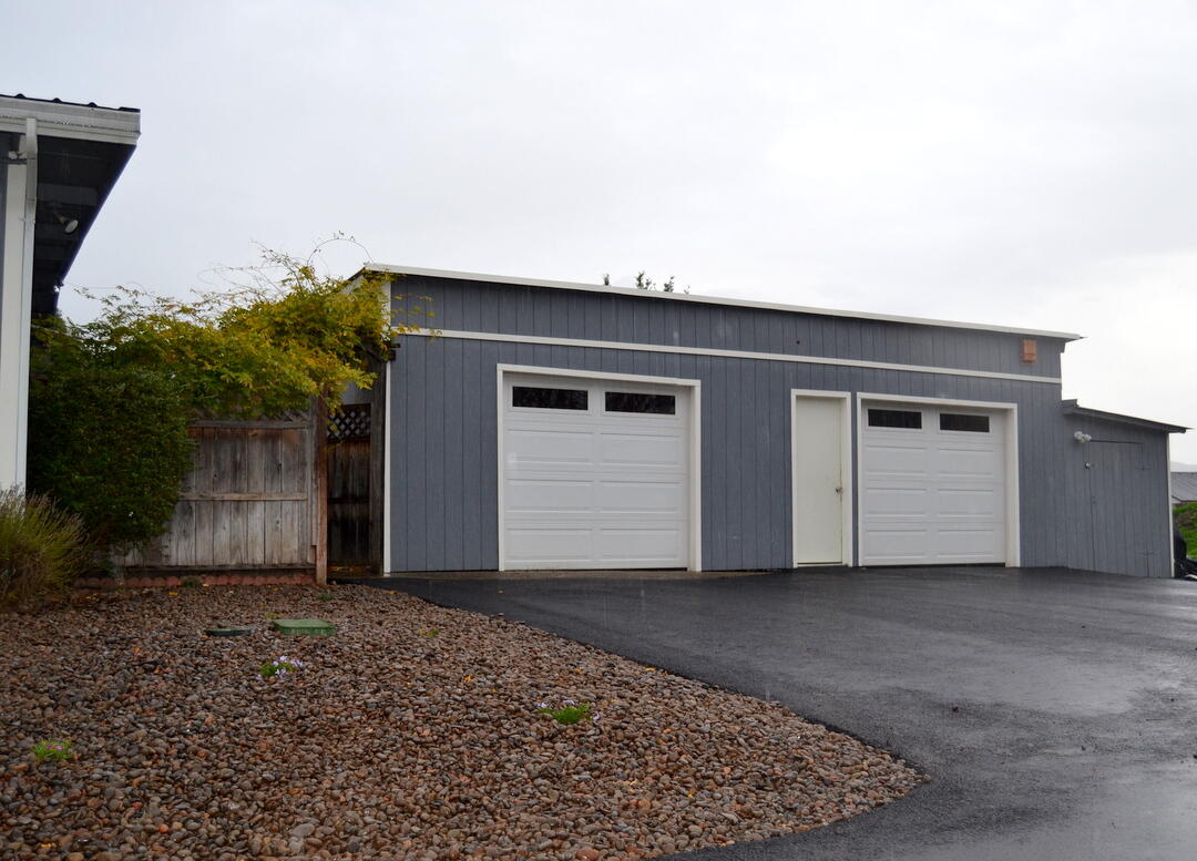 2911 Leonard Road Grants Pass, OR 97527 - Photo 23 of 23 DSC_1791