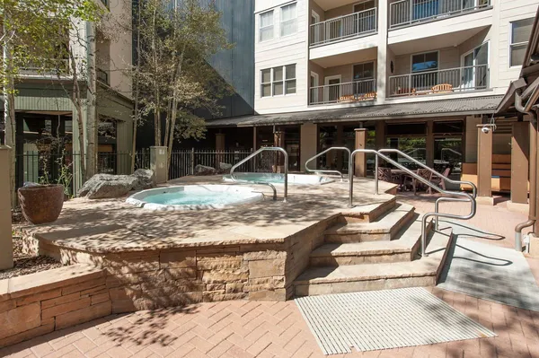 $614,500 | 140 Ida Belle Drive, Unit 8283, Keystone, CO 80435