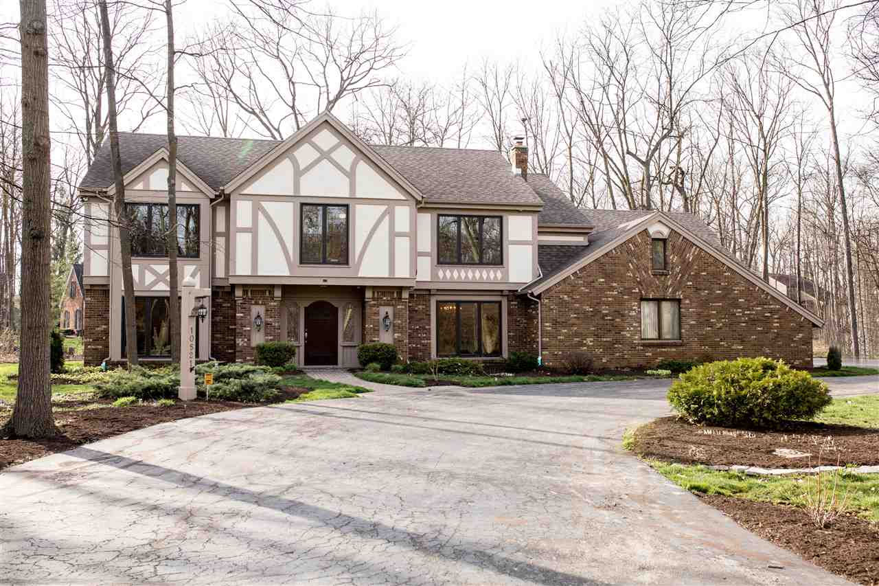 10521 Oaktree Road Fort Wayne, IN 46845 - Photo 1 of 35
