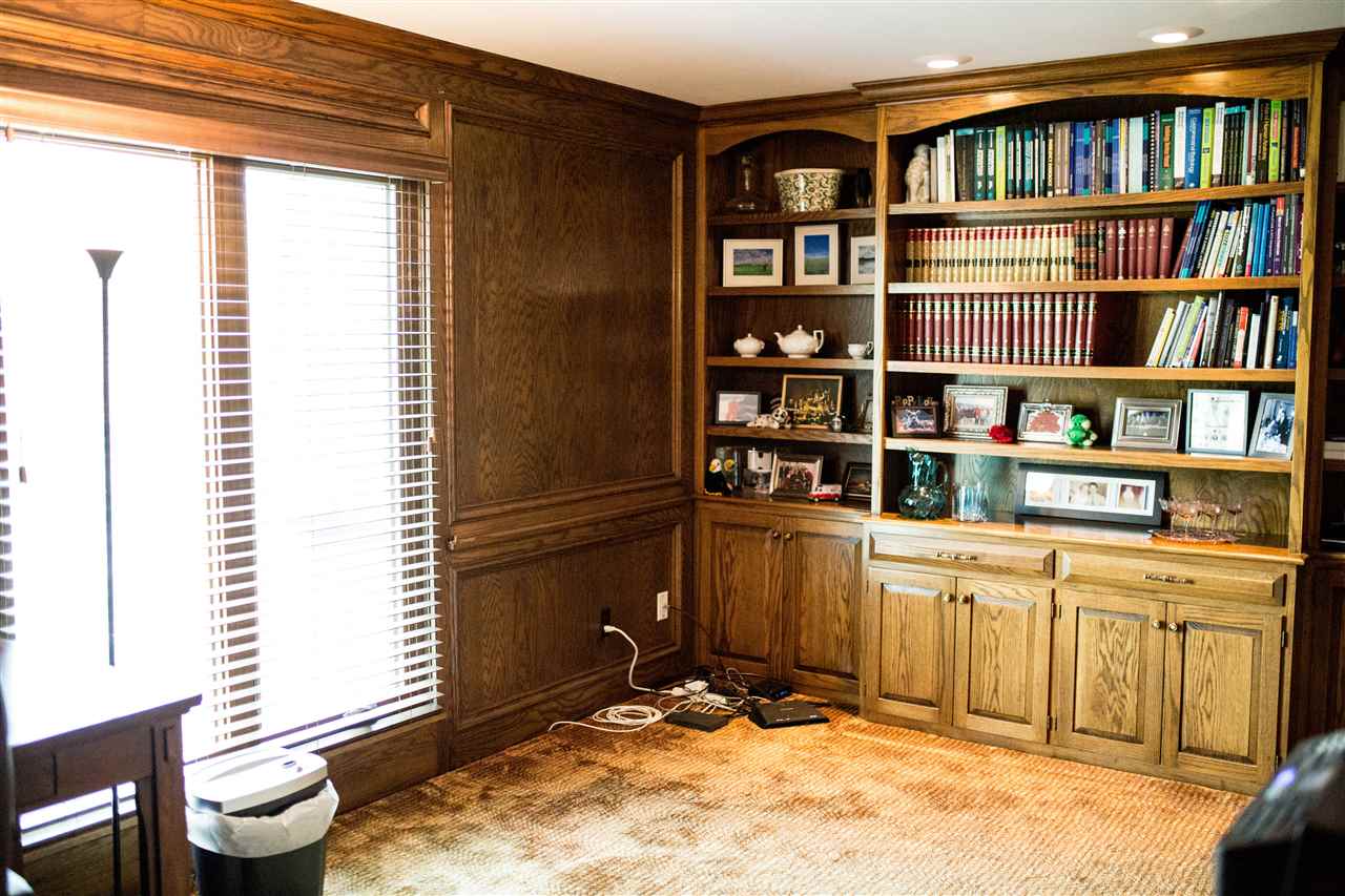 10521 Oaktree Road Fort Wayne, IN 46845 - Photo 31 of 35