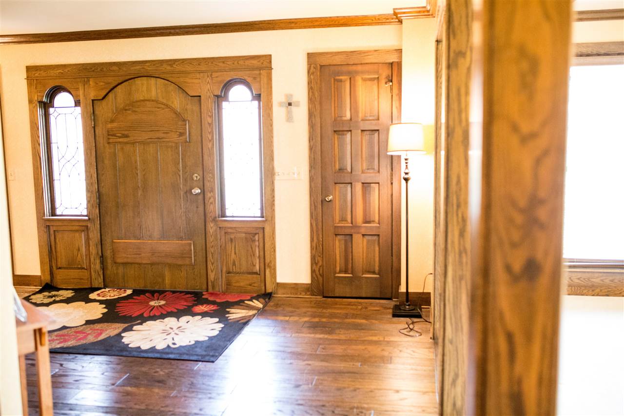10521 Oaktree Road Fort Wayne, IN 46845 - Photo 6 of 35