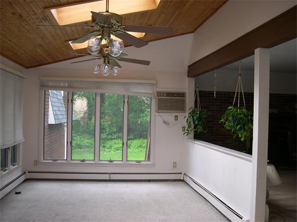 7 Marshall Road Beverly, MA 01915 - Photo 10 of 14 Gallery Image 10