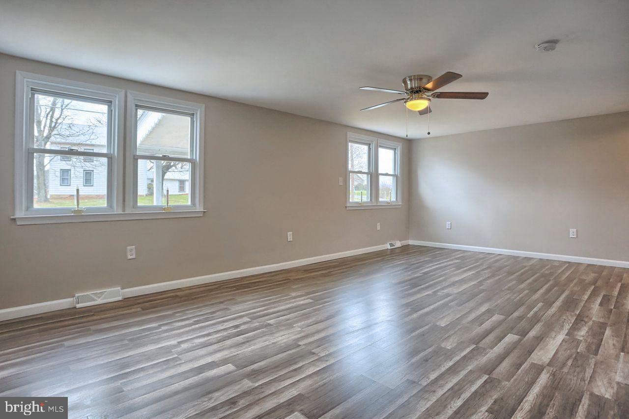 781 Longs Gap Road Carlisle, PA 17013 - Photo 11 of 37 Gallery Image 11