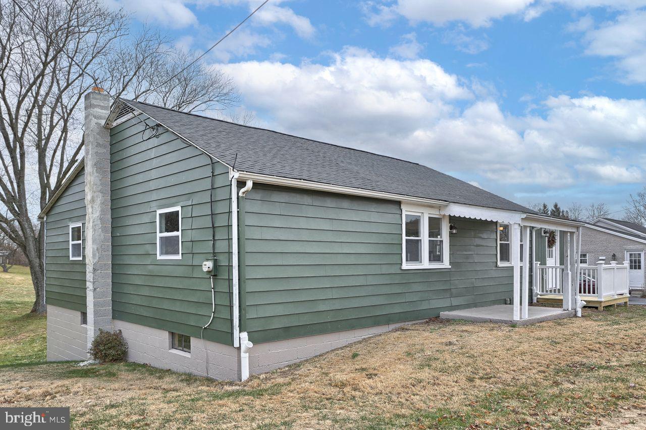781 Longs Gap Road Carlisle, PA 17013 - Photo 3 of 37 Gallery Image 3