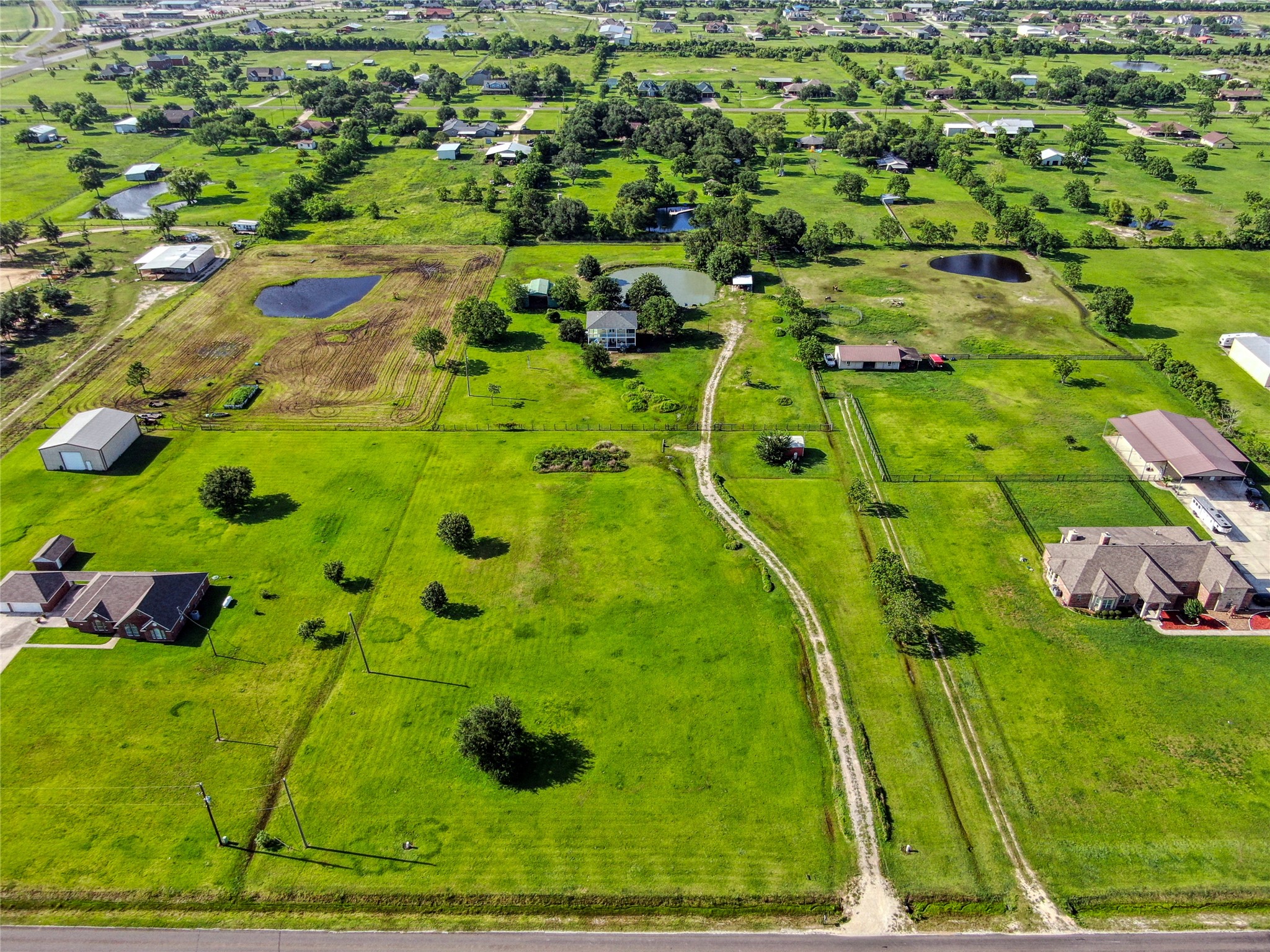 4201 Lawrence Road Baytown, TX 77523 - Photo 13 of 35