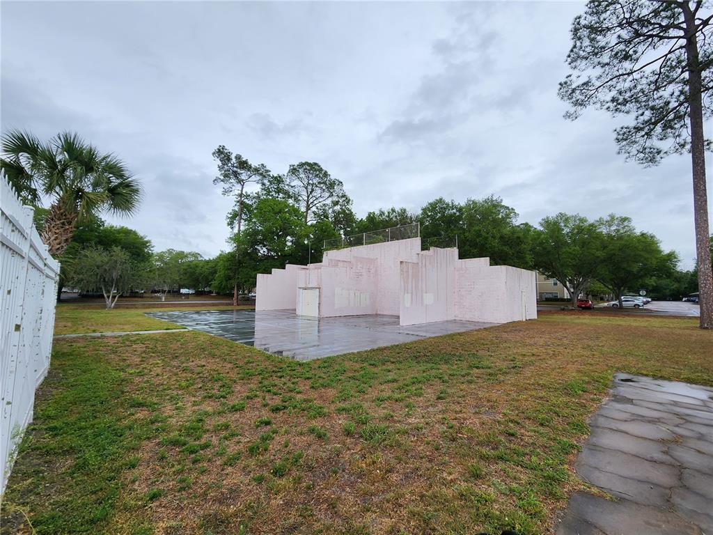 501 Southwest 75th Street, Unit A14 Gainesville, FL 32607 - Photo 52 of 56 a garden view
