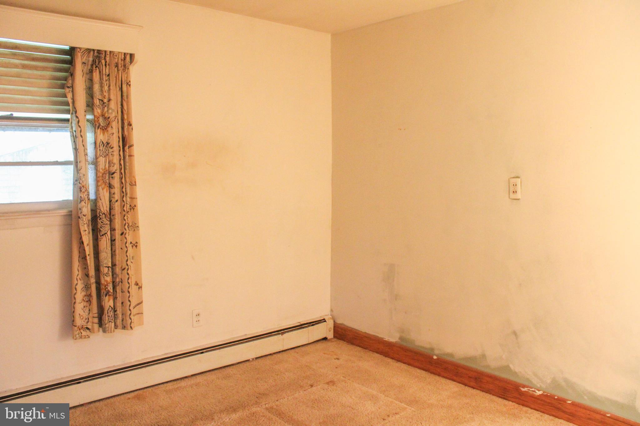4547 Alum Springs Road Edinburg, VA 22824 - Photo 19 of 52 2nd bedroom