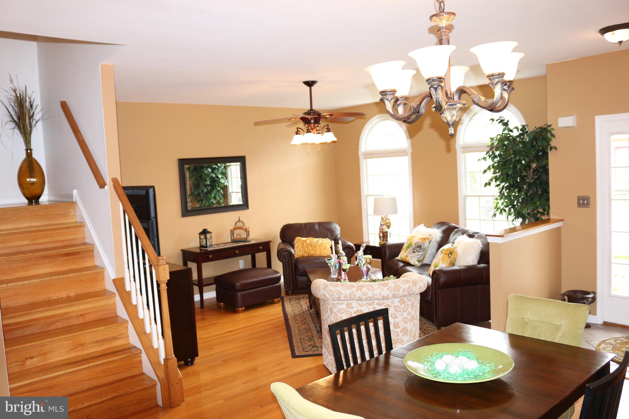 112 Mandalay Drive Bear, DE 19701 - Photo 4 of 22 Spacious and Bright