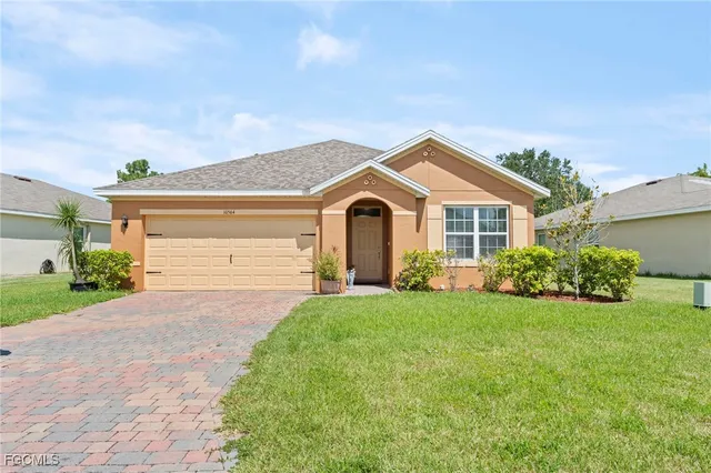 $269,000 | 10564 Canal Brook Lane, Lehigh Acres, FL 33936