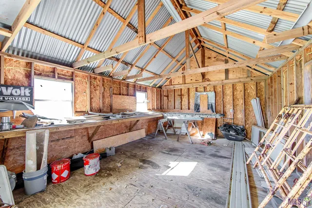 $129,900 | 106 North 3rd Street, Golden Meadow, LA 70357