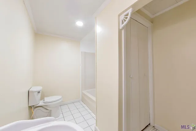 $129,900 | 106 North 3rd Street, Golden Meadow, LA 70357