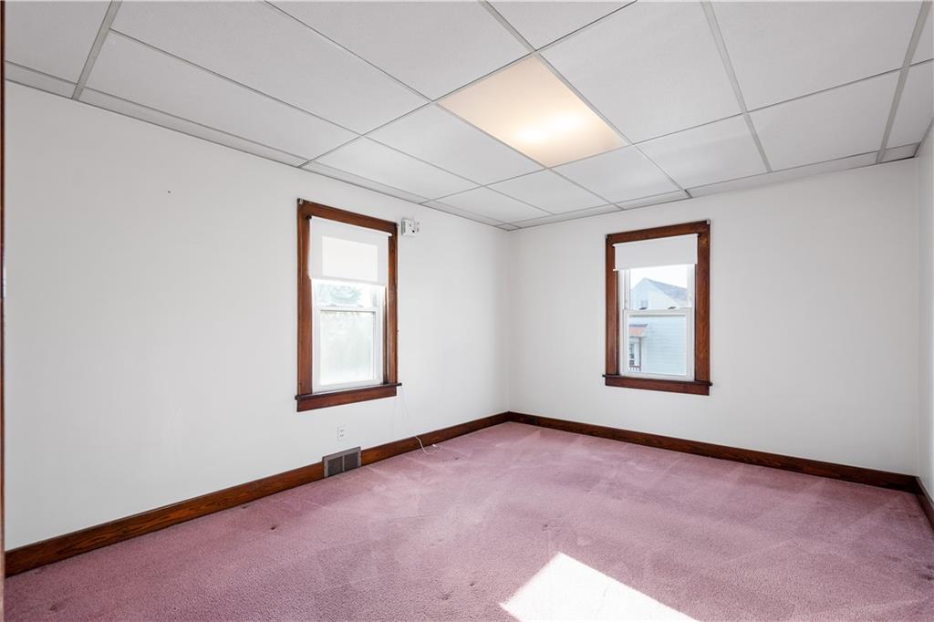 22 Coraopolis Road Coraopolis, PA 15108 - Photo 16 of 31 Gallery Image 16