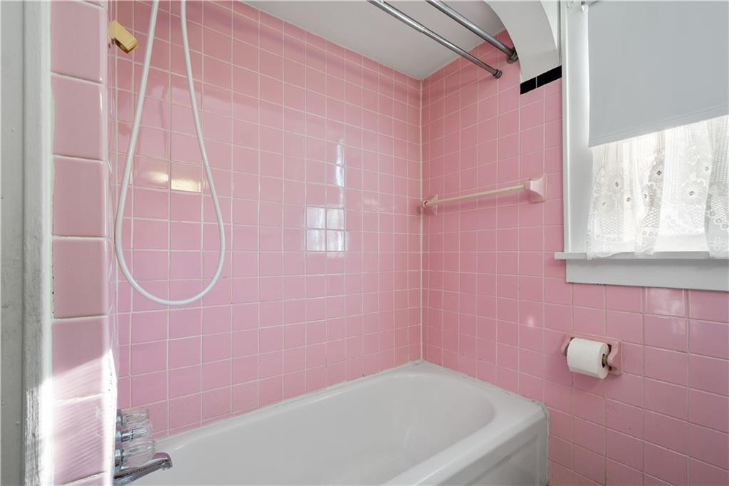 22 Coraopolis Road Coraopolis, PA 15108 - Photo 18 of 31 Gallery Image 18