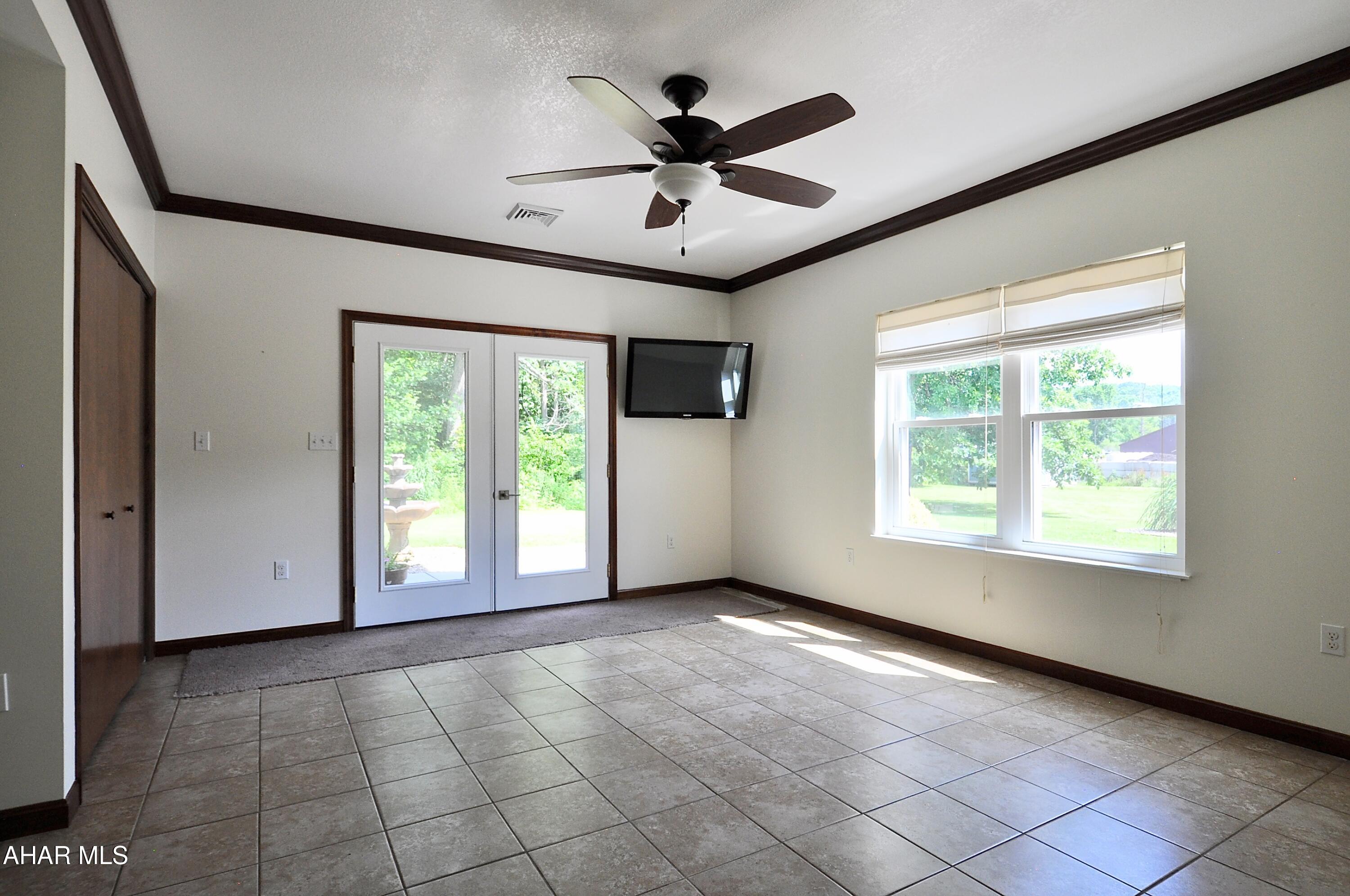 11352 Raystown Road Saxton, PA 16678 - Photo 21 of 47