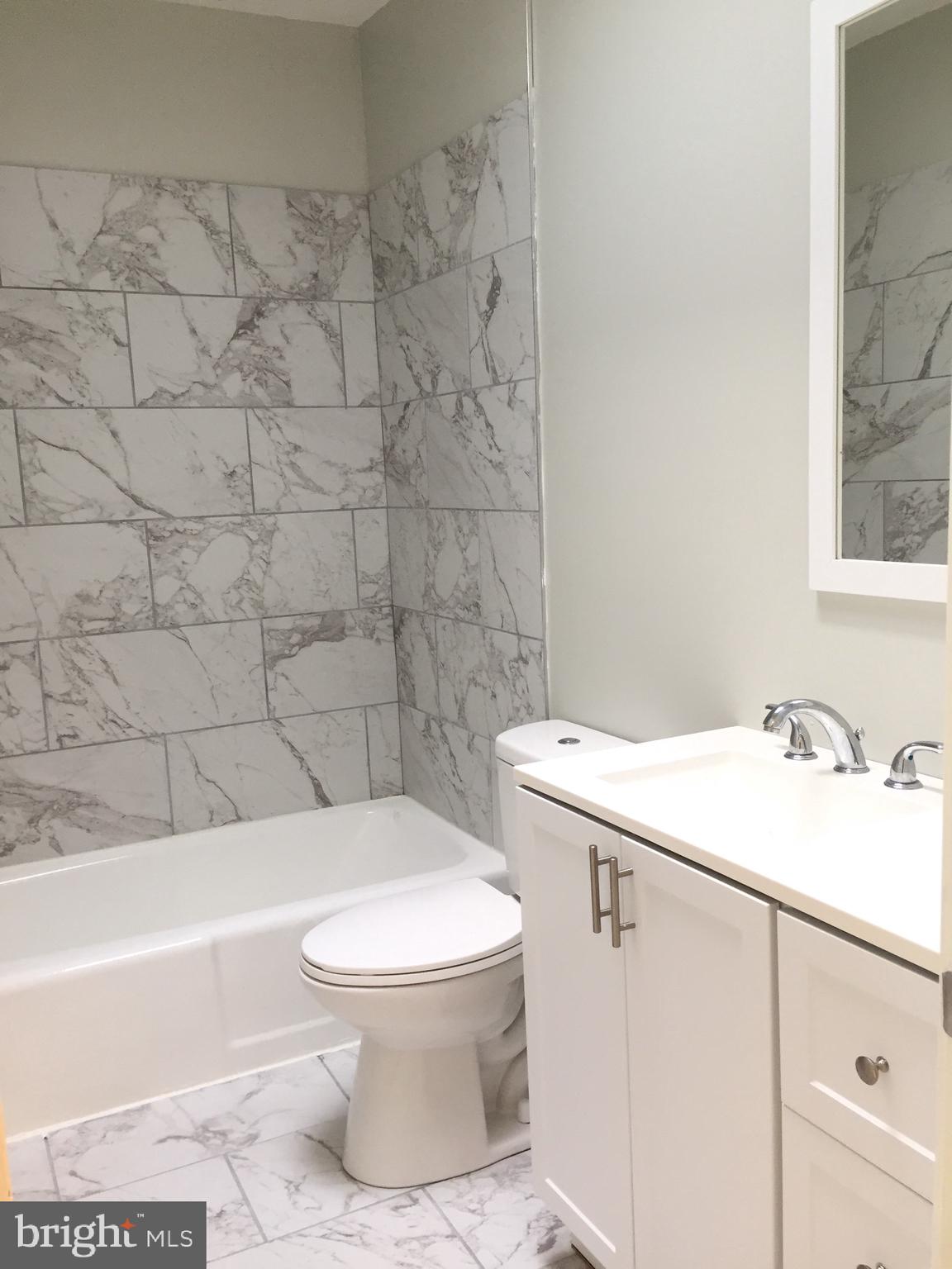 1414 North 58th Street Philadelphia, PA 19131 - Photo 20 of 32 Hall Bathroom