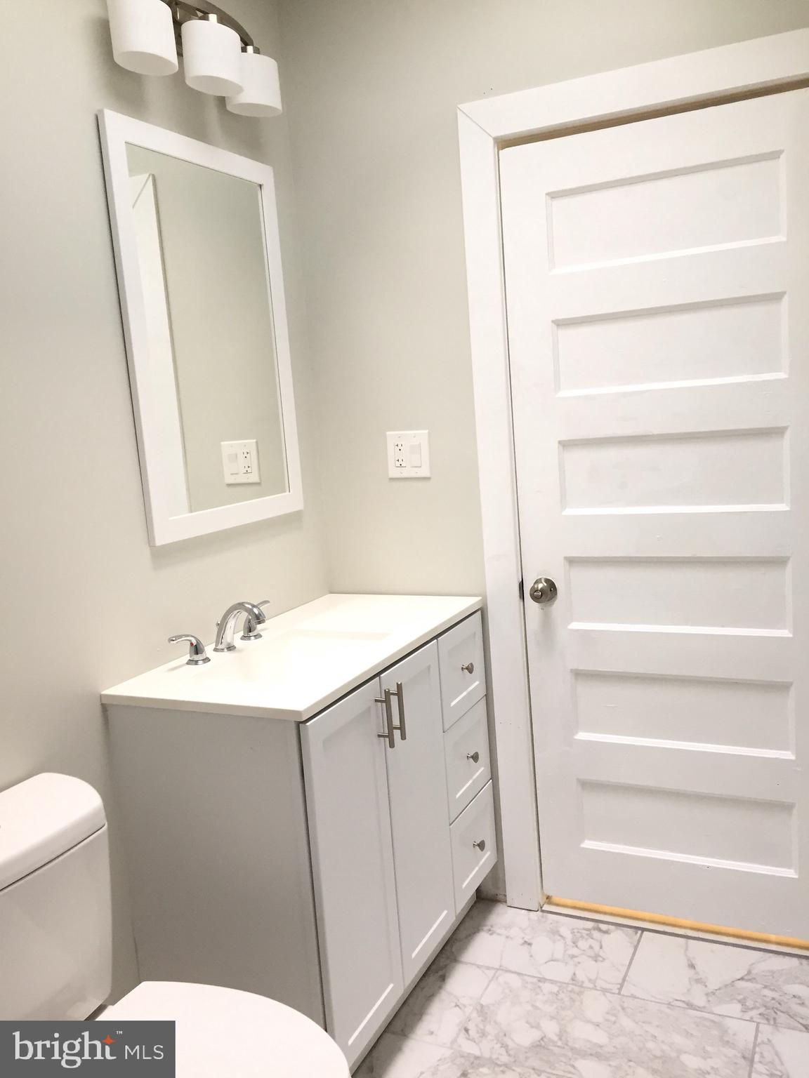 1414 North 58th Street Philadelphia, PA 19131 - Photo 22 of 32 Hall Bathroom