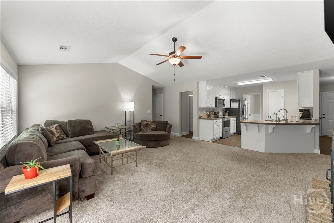 150 Paul Smith Road Hull, GA 30646 - Photo 15 of 24 Family Room View 2