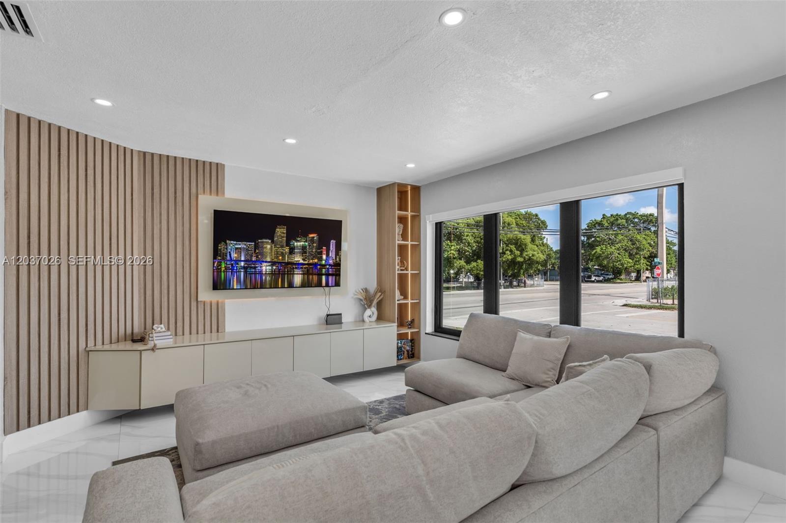 11 West 59th Street Hialeah, FL 33012 - Photo 8 of 38