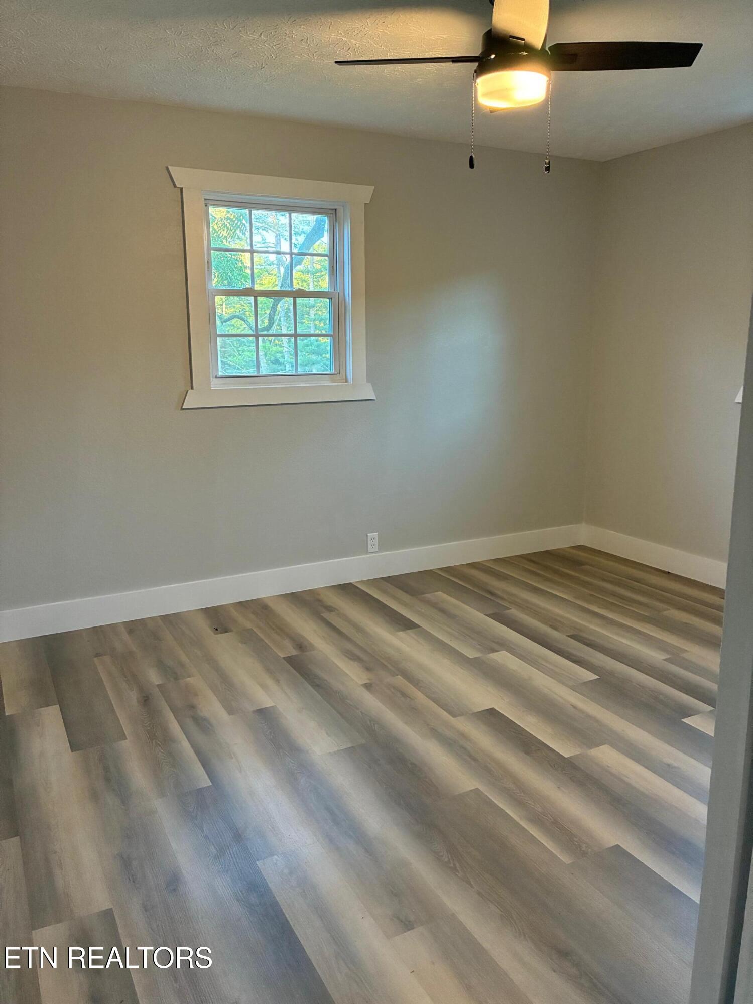 519 Whitman Hollow Road La Follette, TN 37766 - Photo 10 of 18 Bed 1