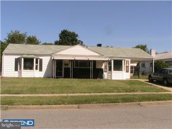 6 Midfield Road New Castle, DE 19720 - Photo 1 of 12 Exterior Front