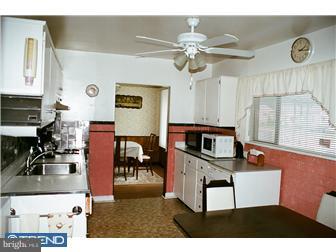 6 Midfield Road New Castle, DE 19720 - Photo 6 of 12 Breakfast Room