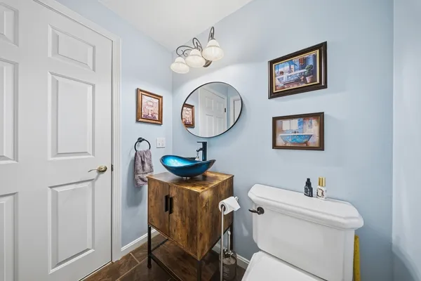 $1,165,000 | 10 Blue Jay Street, Franklin, MA 02038