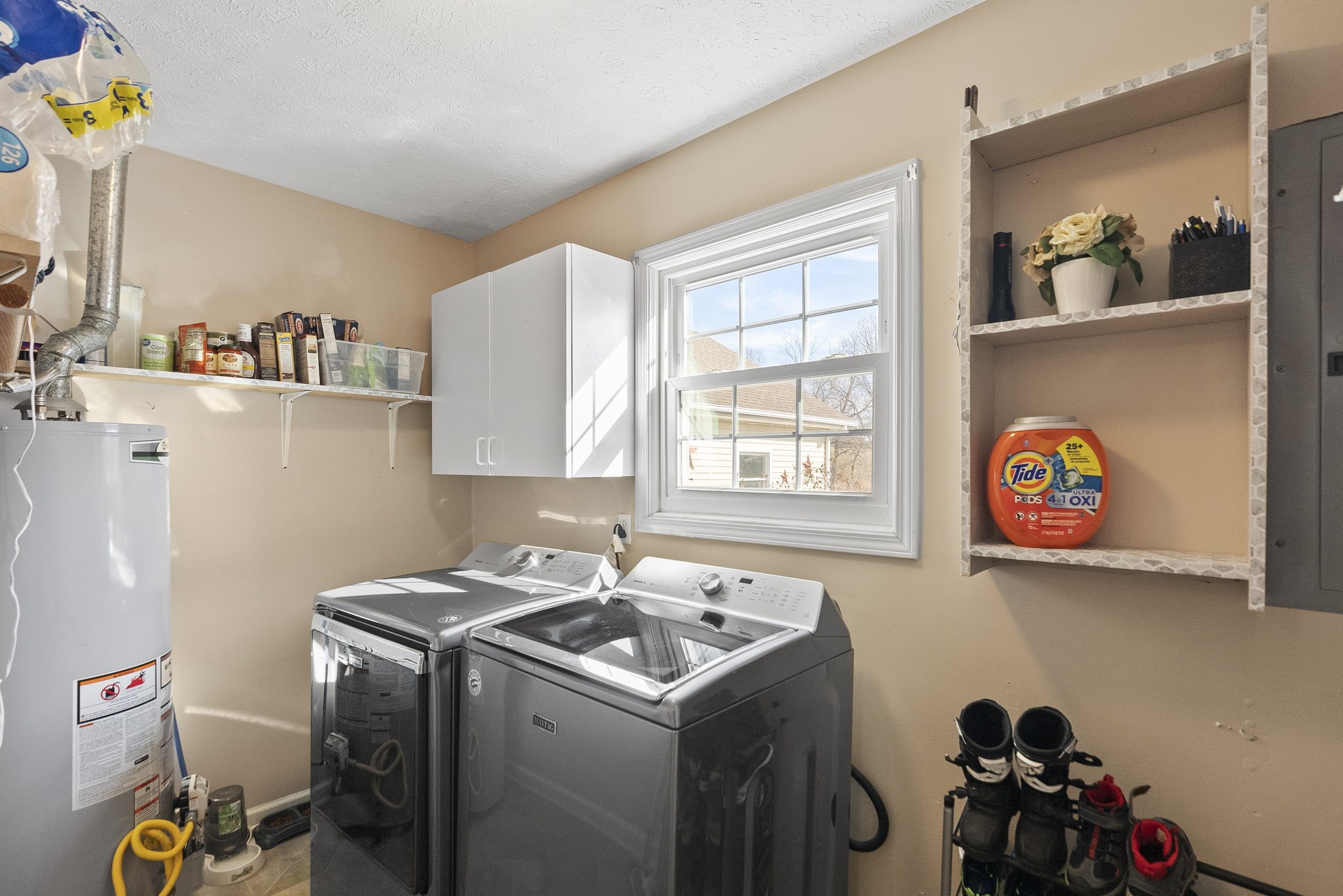 145 Kilgore Trace Cross Plains, TN 37049 - Photo 15 of 34 a utility room with sink dryer and washer